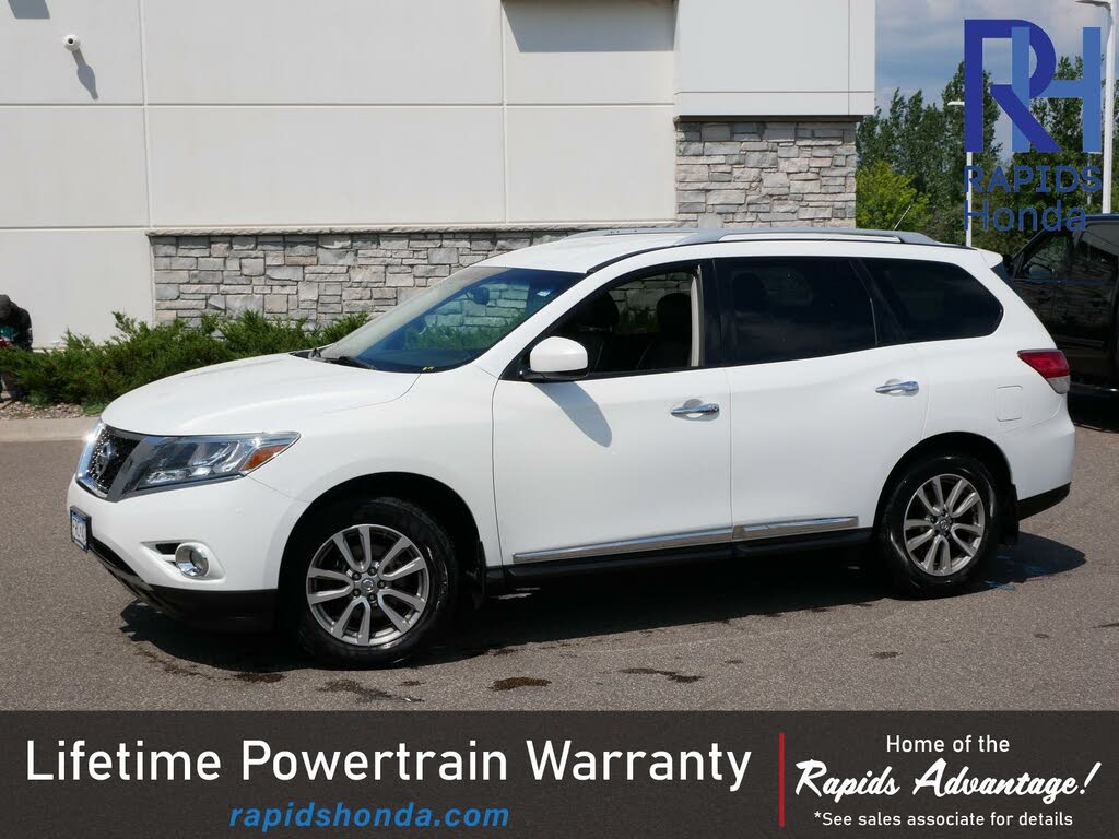 2013 nissan pathfinder white