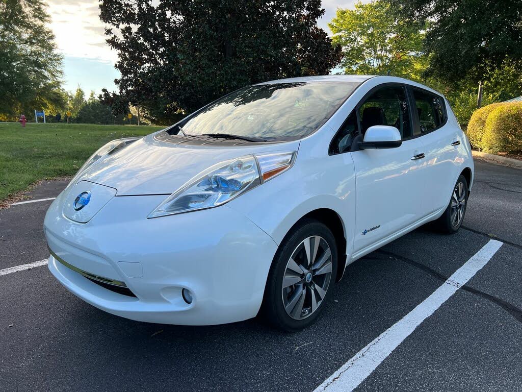 used 2013 nissan leaf sv