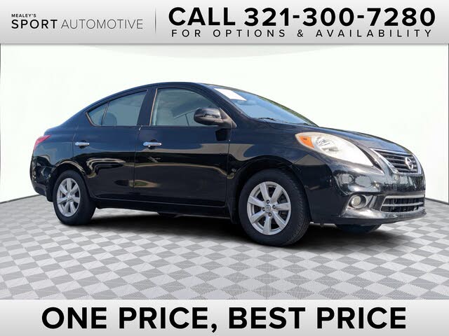 black nissan versa 2012