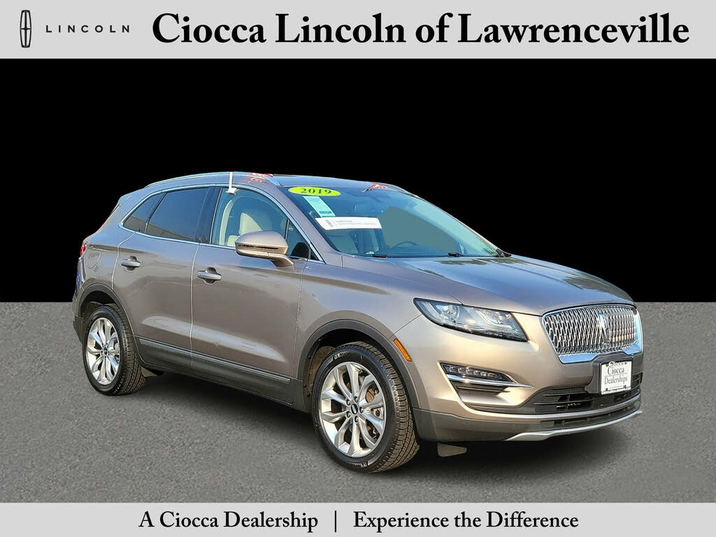 Lincoln® MKC  Compact Luxury Crossover