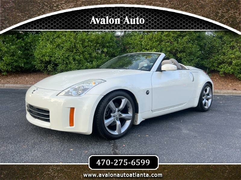 2008 nissan 350z white