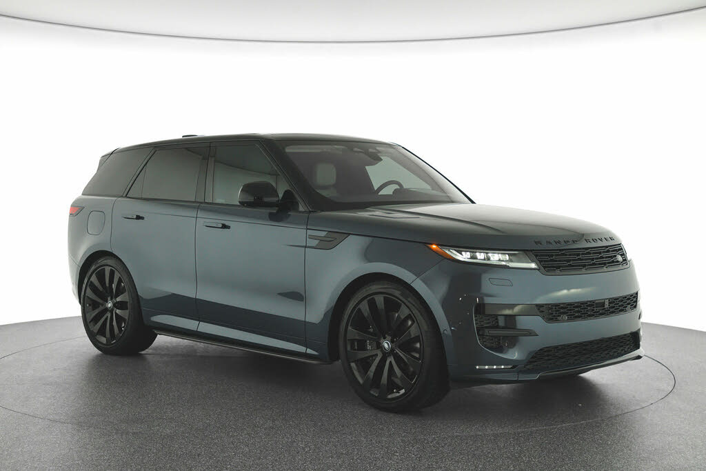 The 2023 Land rover Range rover sport FIRST EDITION