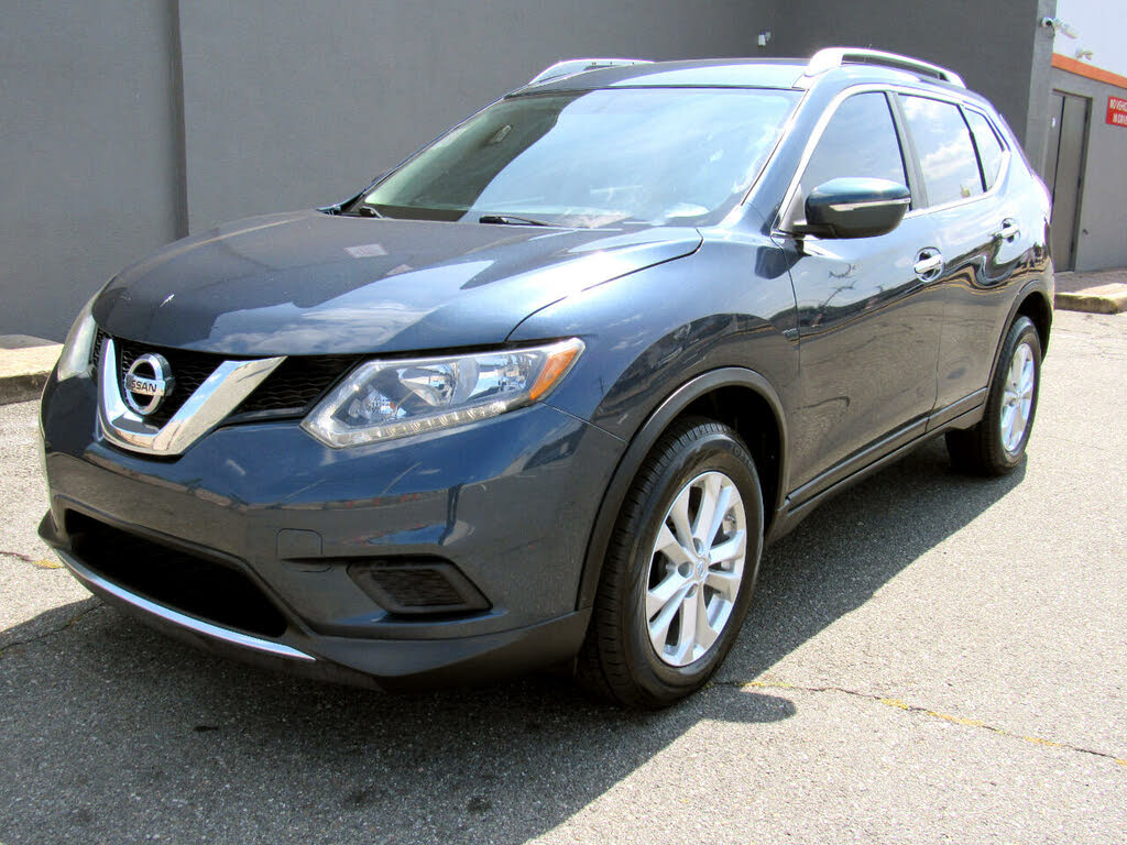 pre owned nissan rogue near me