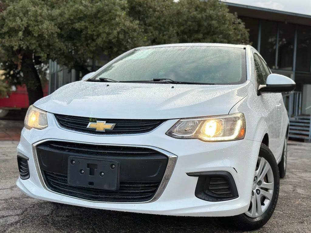 Used Chevrolet Sonic 1LT Sedan FWD for Sale (with Photos) - CarGurus