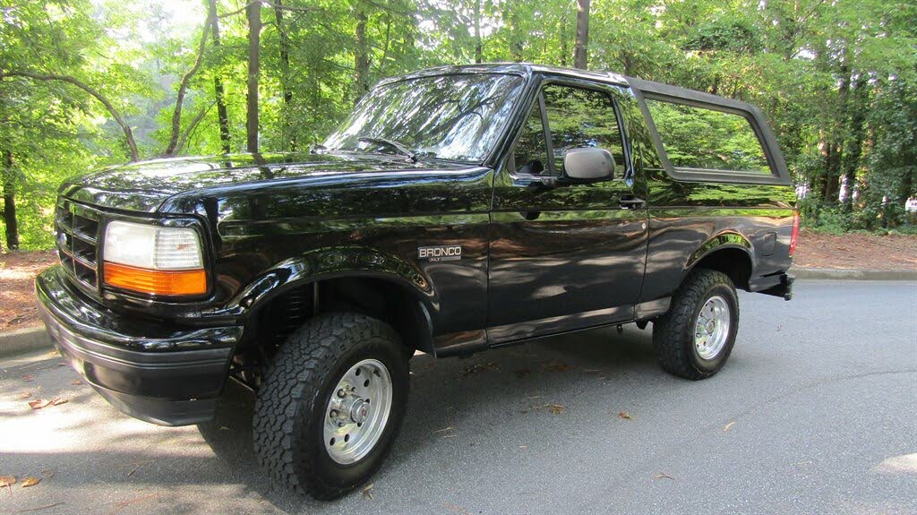 Hemmings Find of the Day: 1995 Ford Bronco XLT