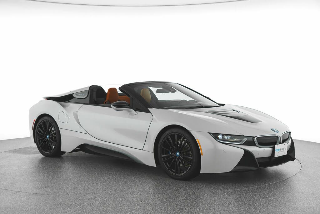 BMW i8 Roadster (2019) review