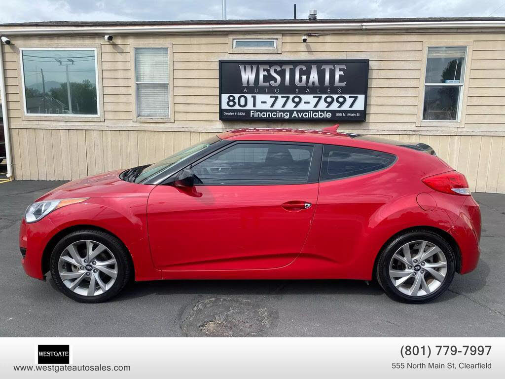 Red 2016 Hyundai Veloster, Image 0