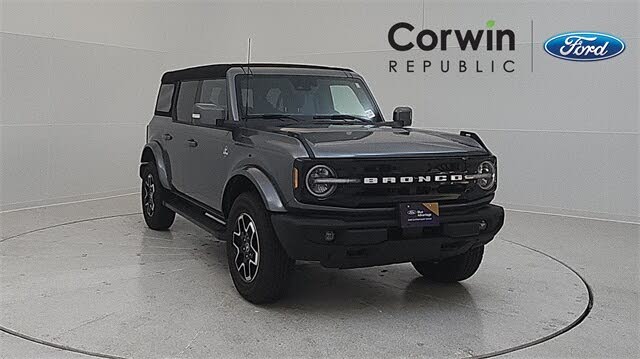 New Ford Bronco for Sale in Blue Springs, MO