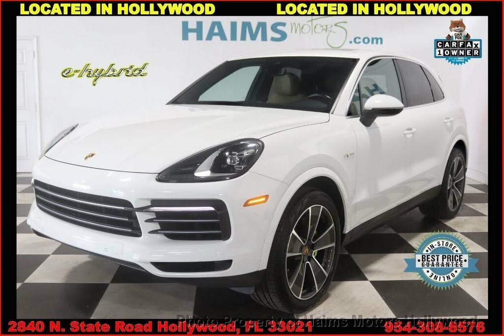 New Porsche Cayenne in Stock in West Palm Beach