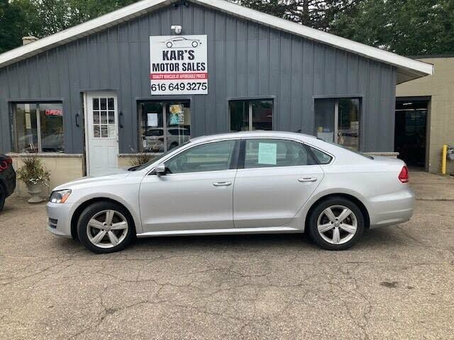 2013 Volkswagen Passat SE