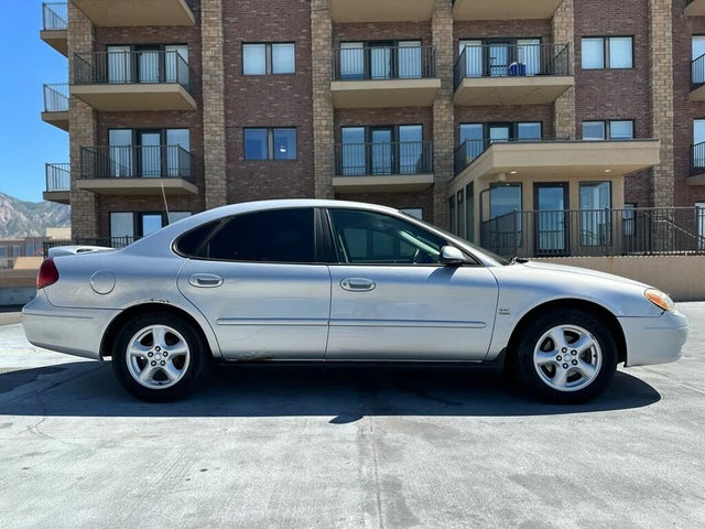 2002 Ford Taurus SES Deluxe