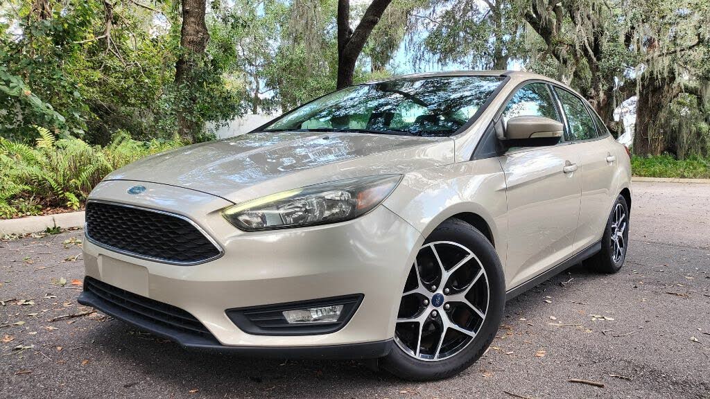 Used Ford Focus for Sale (with Photos) - CarGurus