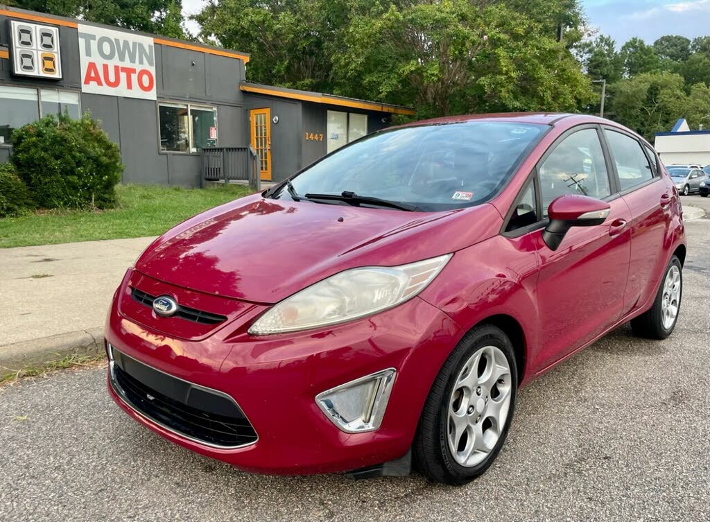Used 2011 Ford Fiesta SES Hatchback for Sale (with Photos) - CarGurus
