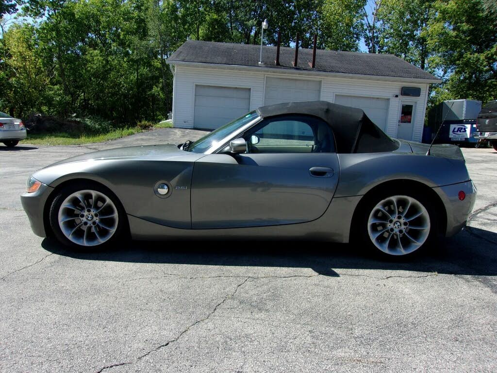 2003 BMW Z4 2.5i Roadster RWD