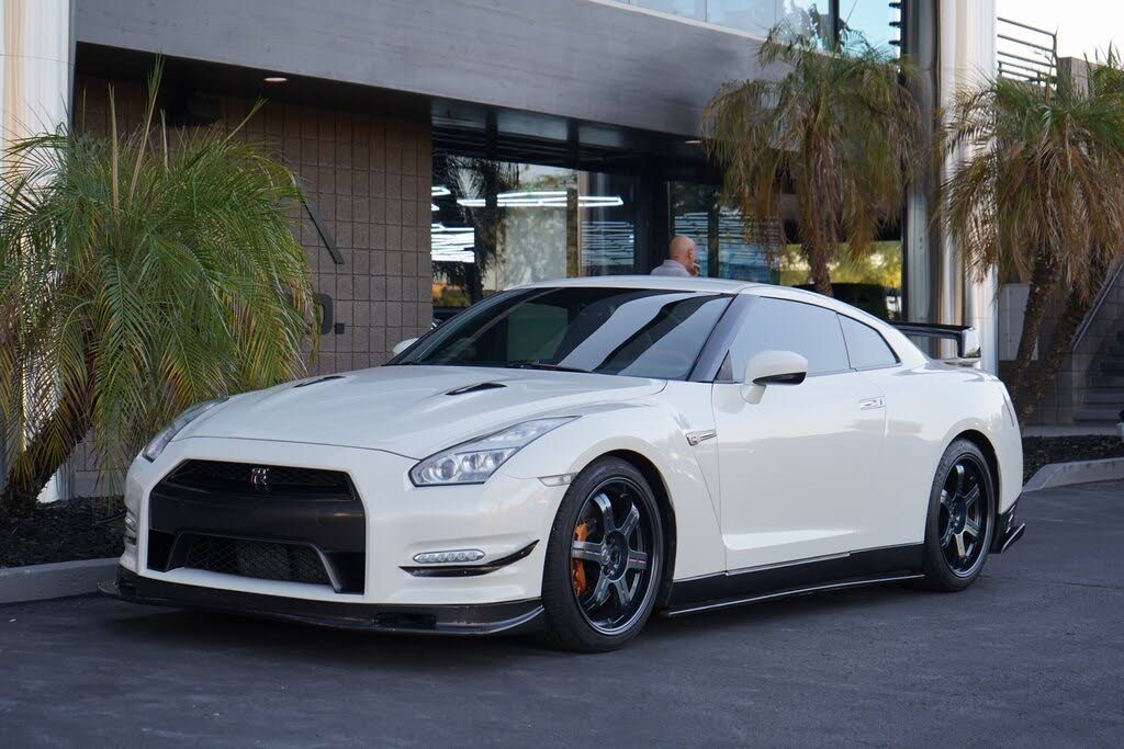 Used 2023 Nissan GT-R for Sale (with Photos) - CarGurus