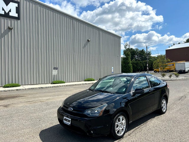 2009 Ford Focus SE Coupe