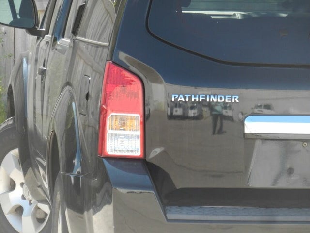 2008 Nissan Pathfinder S 4WD