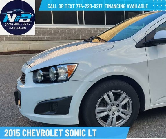2015 Chevrolet Sonic LT Sedan FWD