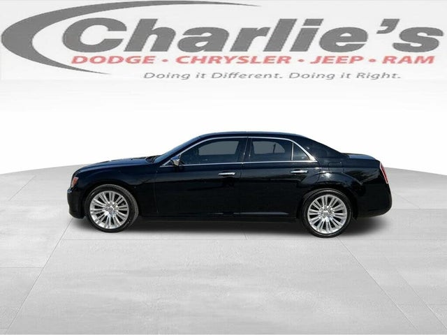 2012 Chrysler 300 Limited RWD