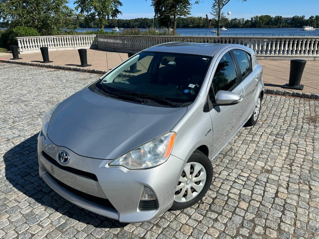 2012 prius c for sale