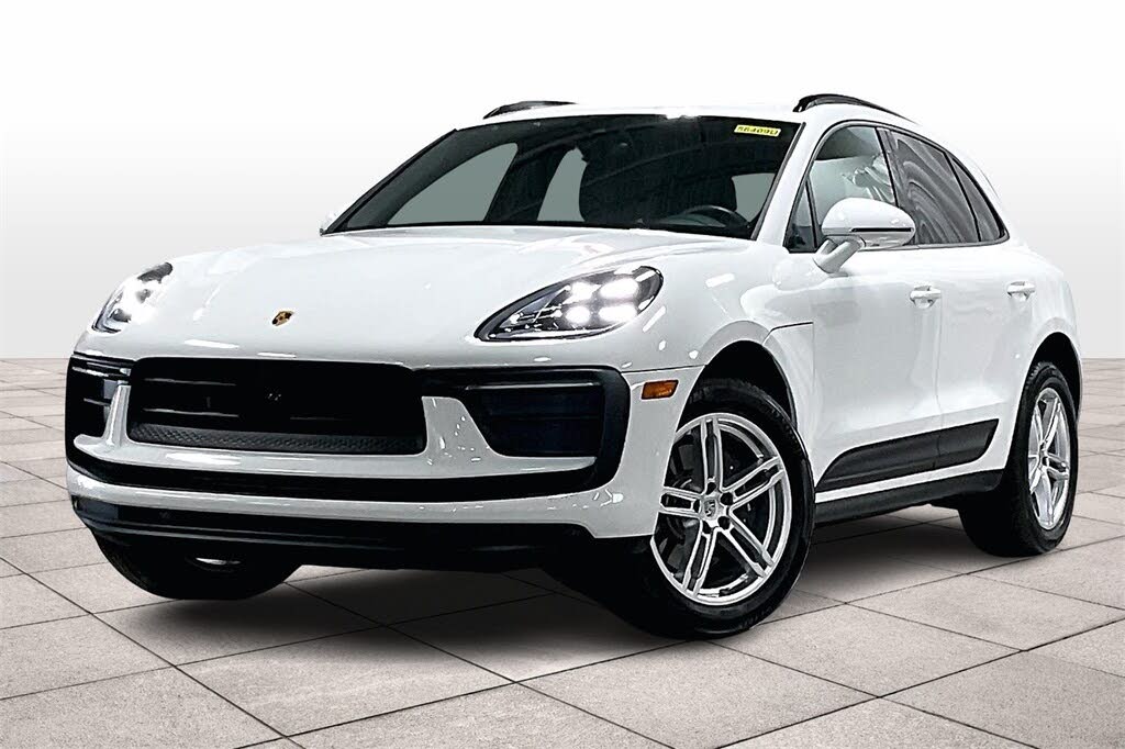 New 2024 Porsche Macan S Sport Utility for Sale #RLB35237