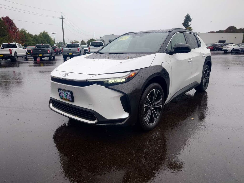 New 2023 Toyota bZ4X XLE SUV Supersonic Red For Sale in Klamath