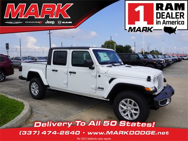 New 2023 Jeep Gladiator Mojave Crew Cab in Collierville #