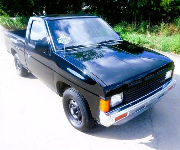 1987 Nissan Truck XE Standard Cab LB