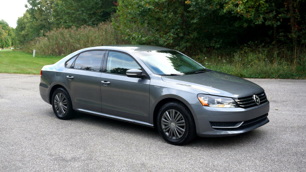2015 Volkswagen Passat 1.8T S FWD