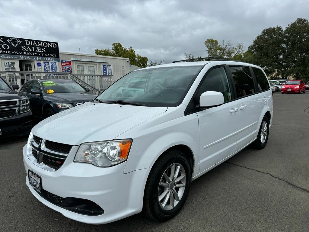 2016 Dodge Grand Caravan SXT Plus FWD