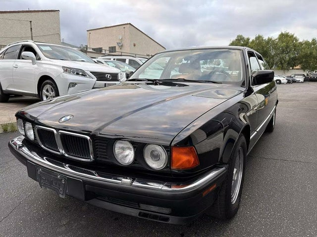 1989 BMW 7 Series 750iL RWD