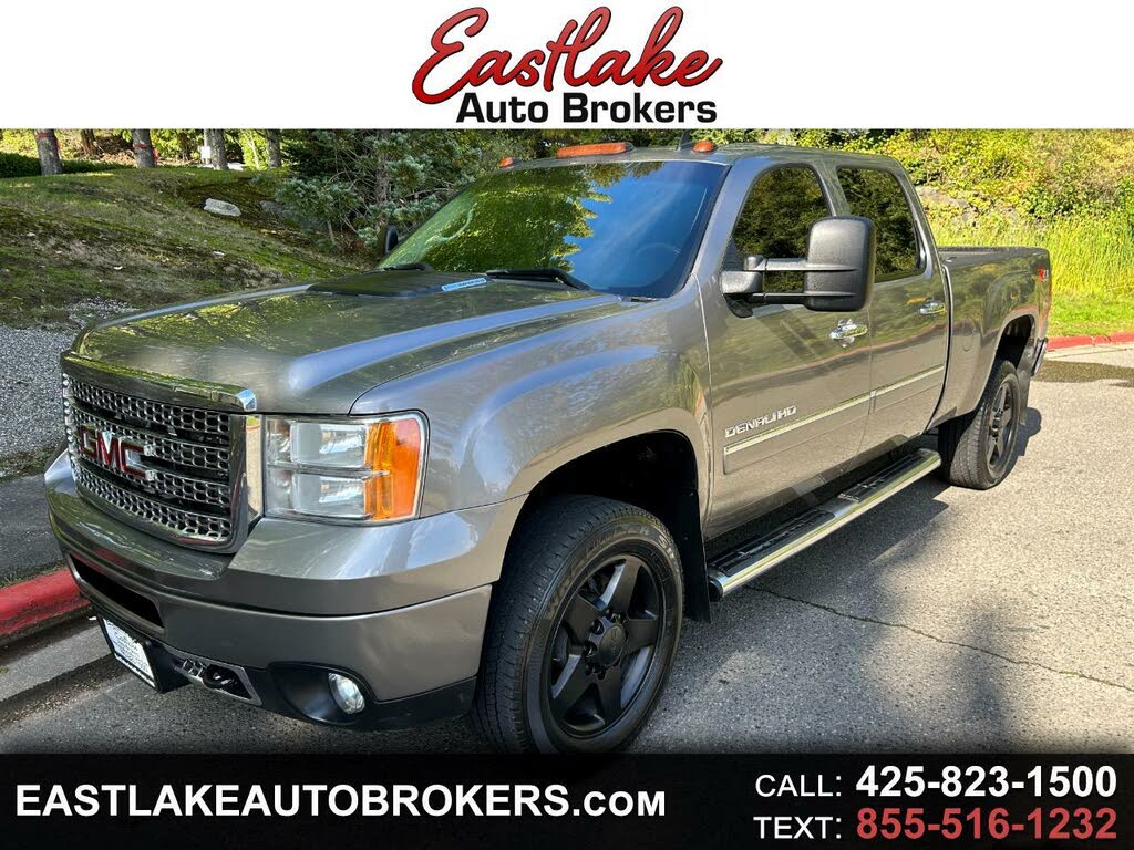 2013 GMC Sierra 2500HD Denali Crew Cab SB 4WD