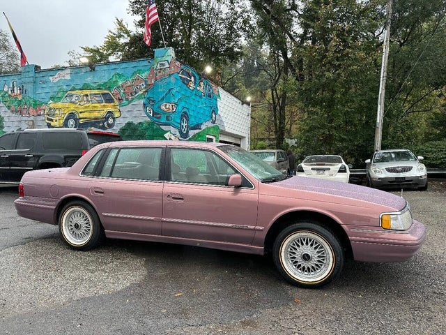 1994 Lincoln Continental Executive FWD
