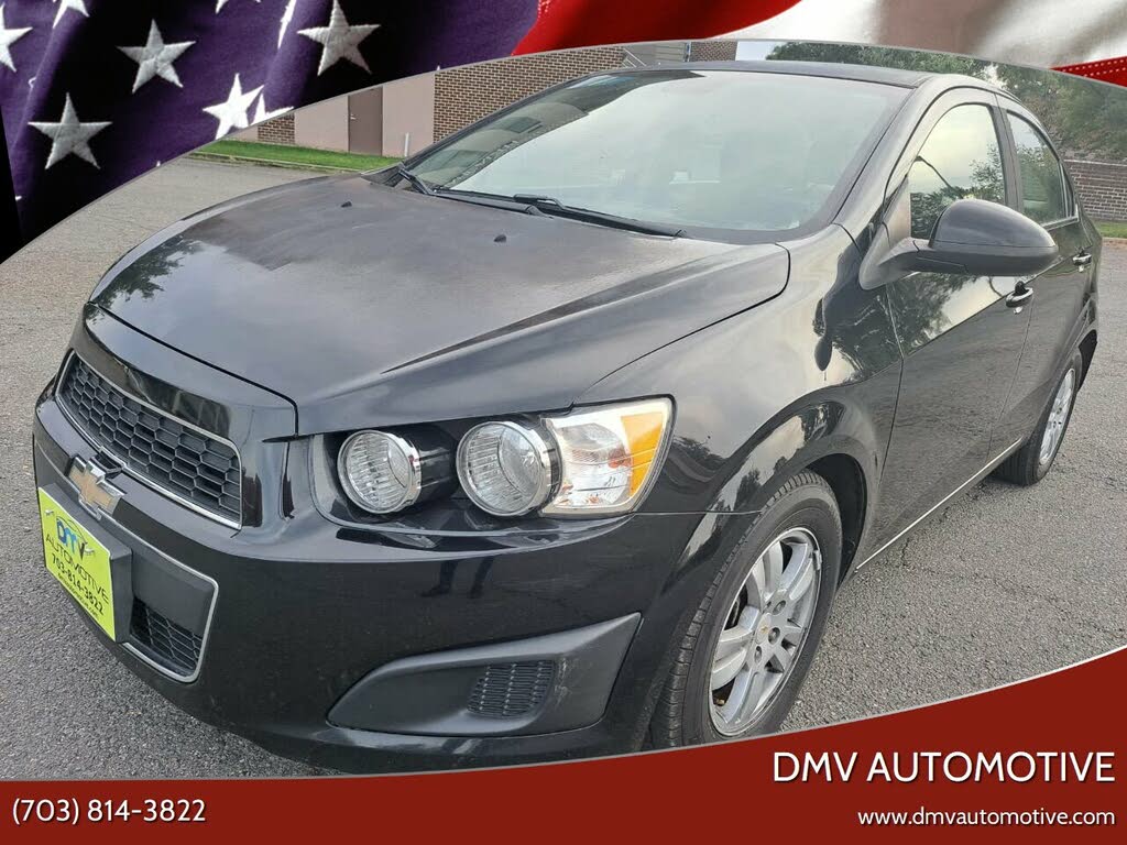 2014 Chevrolet Sonic LT Sedan - Automatic, 16in Alloys, Sunroof