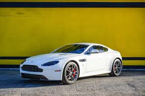Aston Martin V8 Vantage GT Coupe RWD