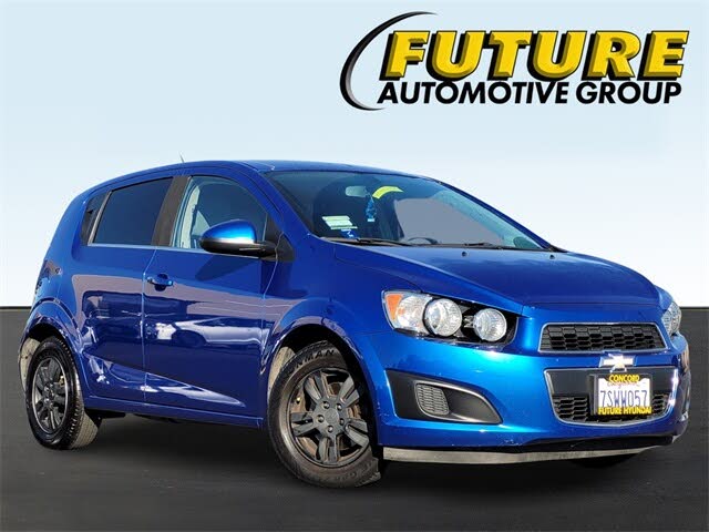 Used Chevrolet Sonic 1LT Hatchback FWD for Sale (with Photos) - CarGurus