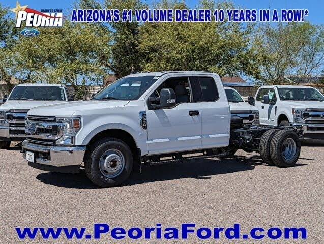 2022 Ford F-350 Super Duty Chassis