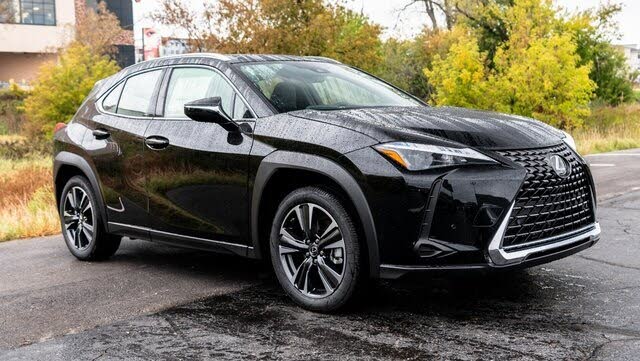 New Lexus Cars & SUVs for Sale Milwaukee, WI