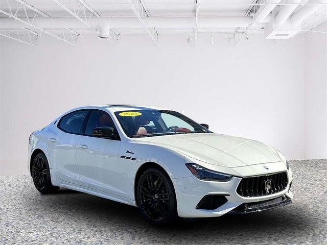 2023 Maserati Ghibli Modena Q4 AWD