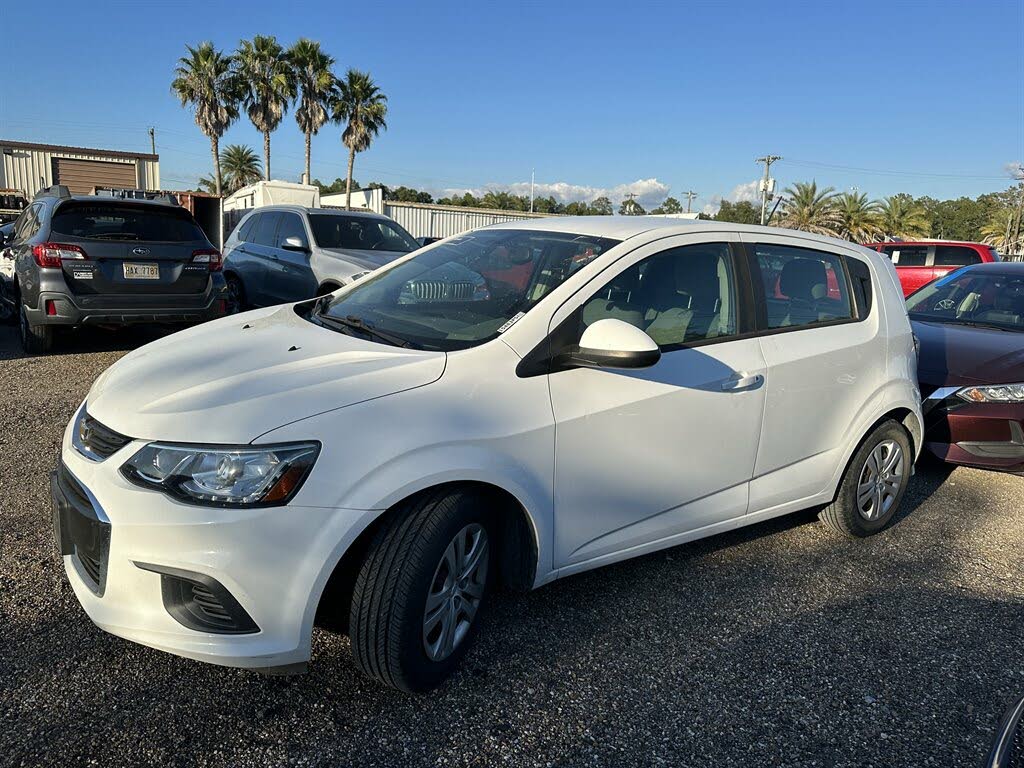 Used Chevrolet Sonic 2LT Hatchback FWD for Sale (with Photos) - CarGurus