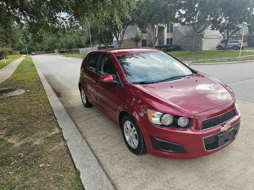 Used Chevrolet Sonic 2LS Hatchback FWD for Sale (with Photos) - CarGurus