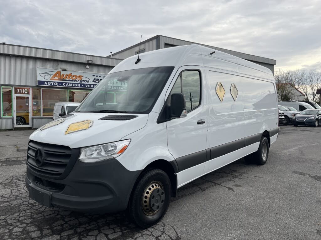 2019 Mercedes-Benz Sprinter 3500 170 V6 High Roof Crew Van RWD