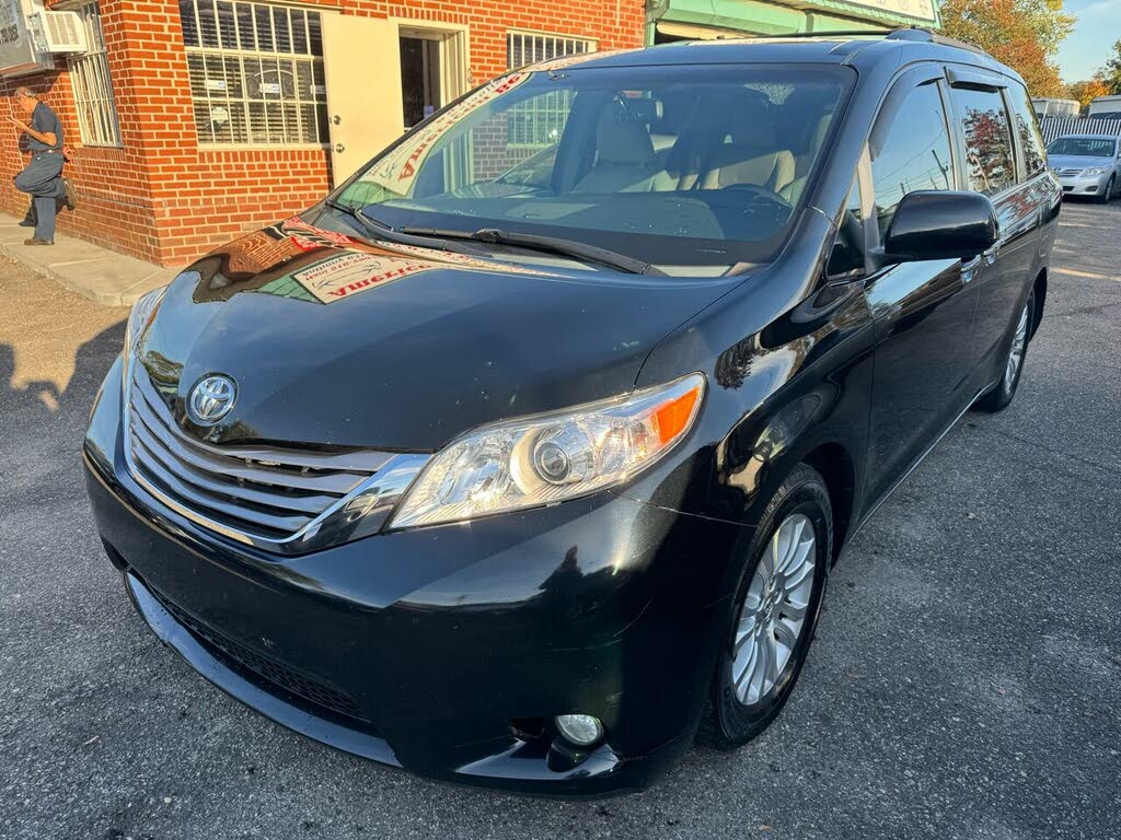 2015 sienna hot sale xle premium