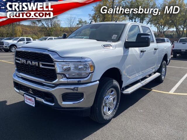 2023 RAM 3500 Tradesman Crew Cab 4WD
