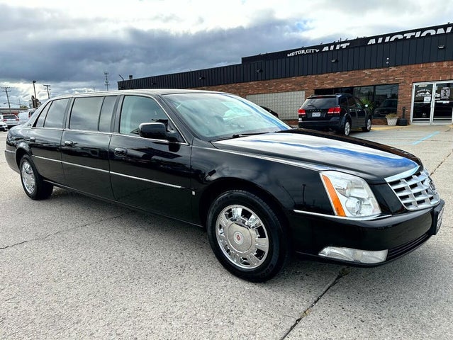 2010 Cadillac DTS Pro Coachbuilder Limo FWD