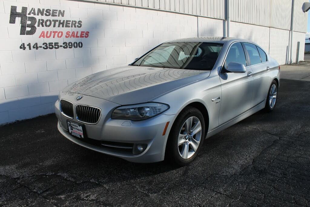 2012 BMW 5 Series 528i xDrive Sedan AWD