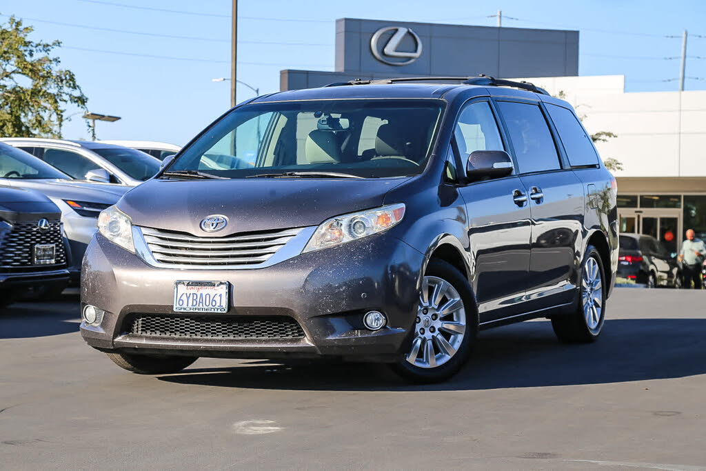 2013 toyota 2025 sienna xle awd
