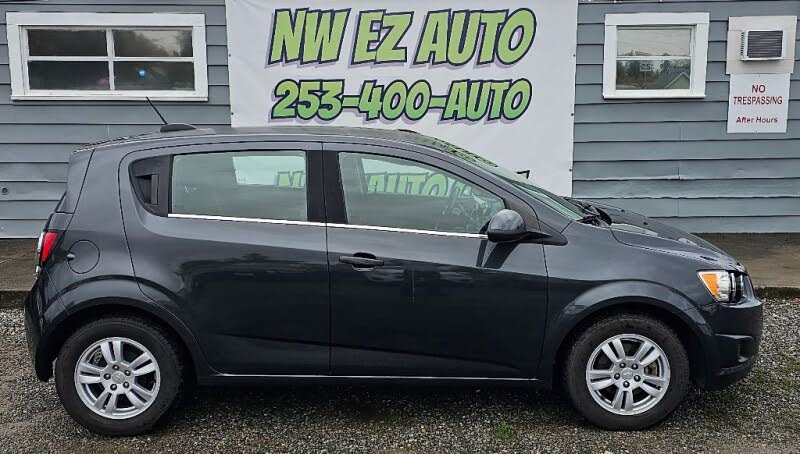 Used Chevrolet Sonic 1LT Hatchback FWD for Sale (with Photos) - CarGurus