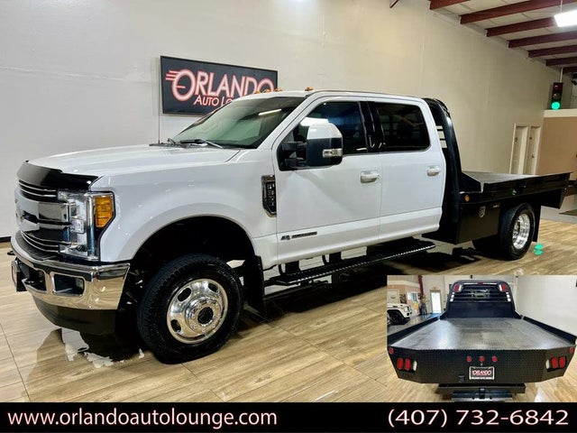 2017 Ford F-350 Super Duty Chassis Lariat Crew Cab DRW 4WD