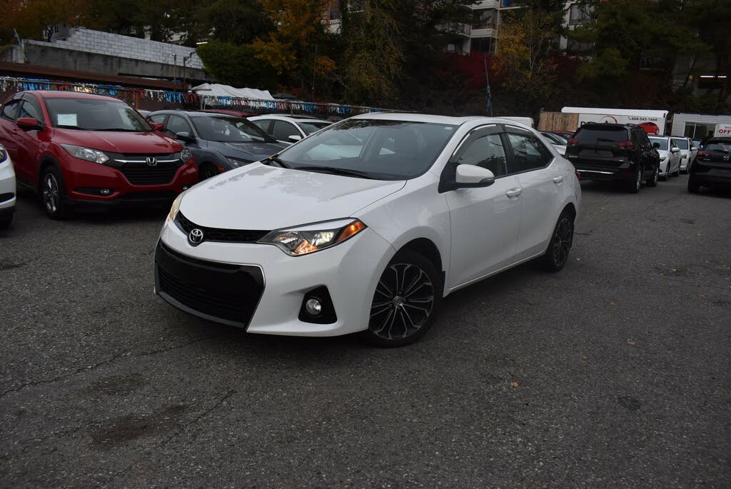 1,954 Used Toyota Corolla for Sale - CarGurus.ca